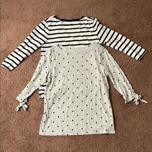 Two Large Old Navy 3/4 Sleeve shirts